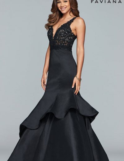 2019 Faviana Black